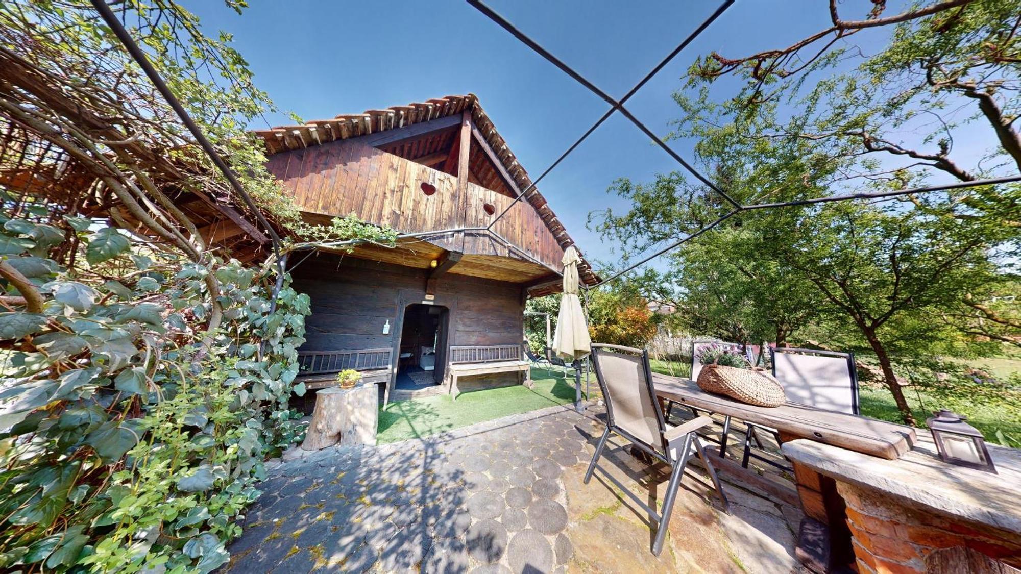Resort Hisa Ida - Apartments With Hot Tub And Sauna Ivancna Gorica Eksteriør bilde